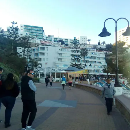Appartement Nuevo Roca Chica, Primera Linea Playa,torremolinos