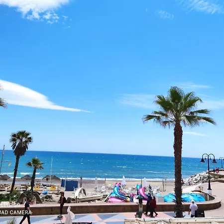 Nuevo Roca Chica, Primera Linea Playa,torremolinos Apartment *