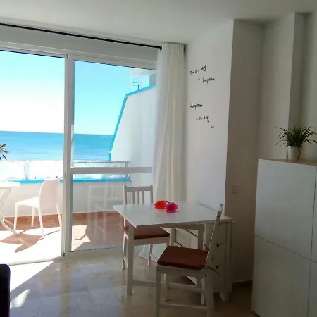 Nuevo Roca Chica, Primera Linea Playa,torremolinos Apartment Torremolinos