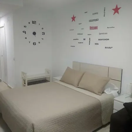 Nuevo Roca Chica, Primera Linea Playa,torremolinos * Torremolinos